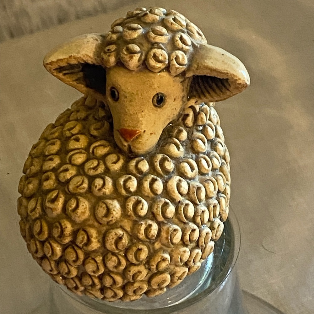 Artesania Rinconada Uruguay Sheep Lamb Retired Handmade